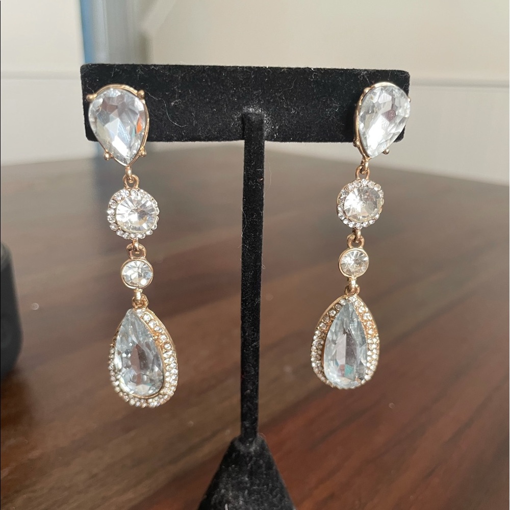 Tear drop CZ earrings